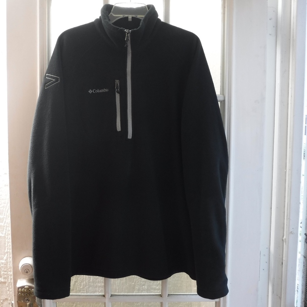Columbia Black Color 1/3 Zip Up "Accenture" Fleece Top